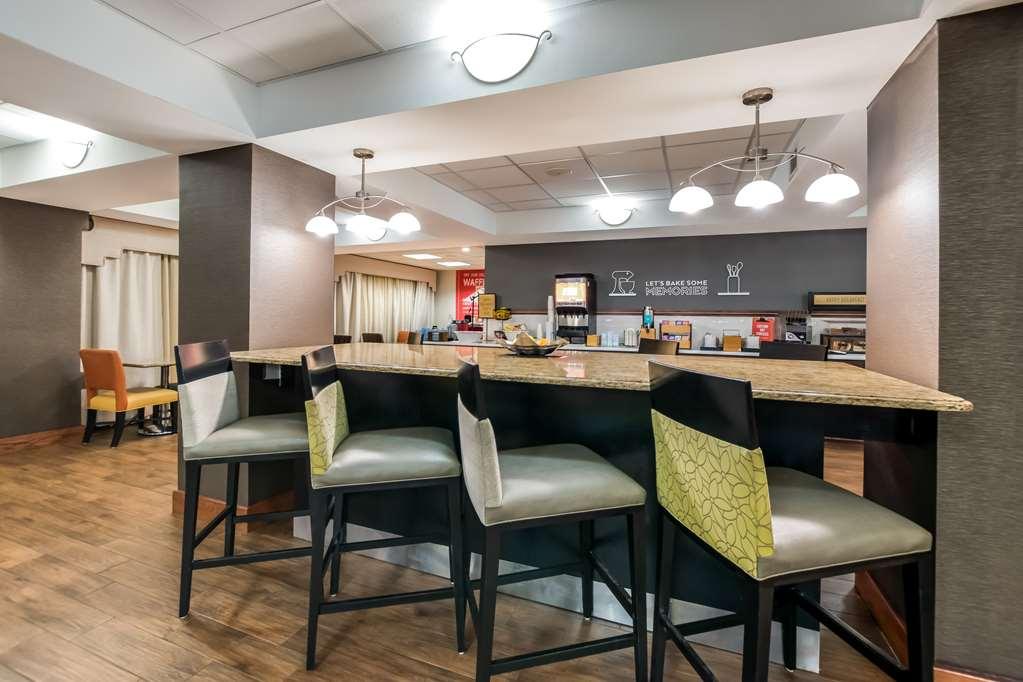 Hampton Inn Winter Haven Restoran fotoğraf